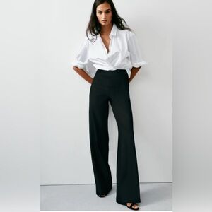SPANXsupersmooth™ PerfectFit
Ponte Wide Leg Pant
